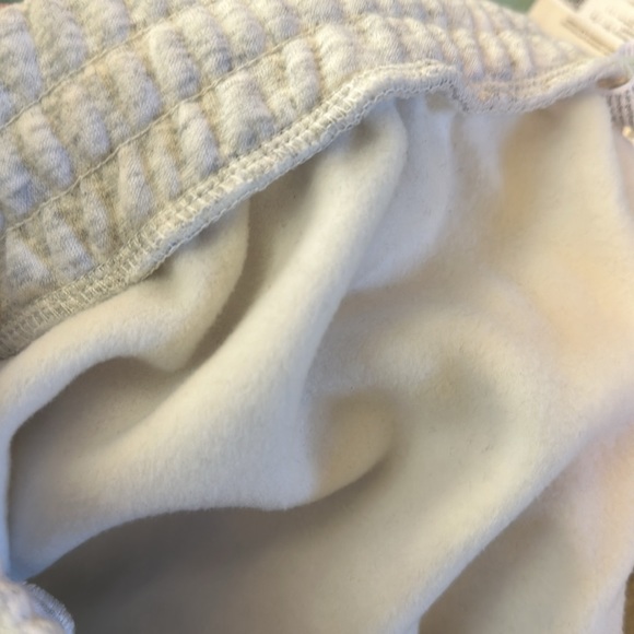 NWT woman’s Fabletics sweatpants. Size L - Picture 9 of 10